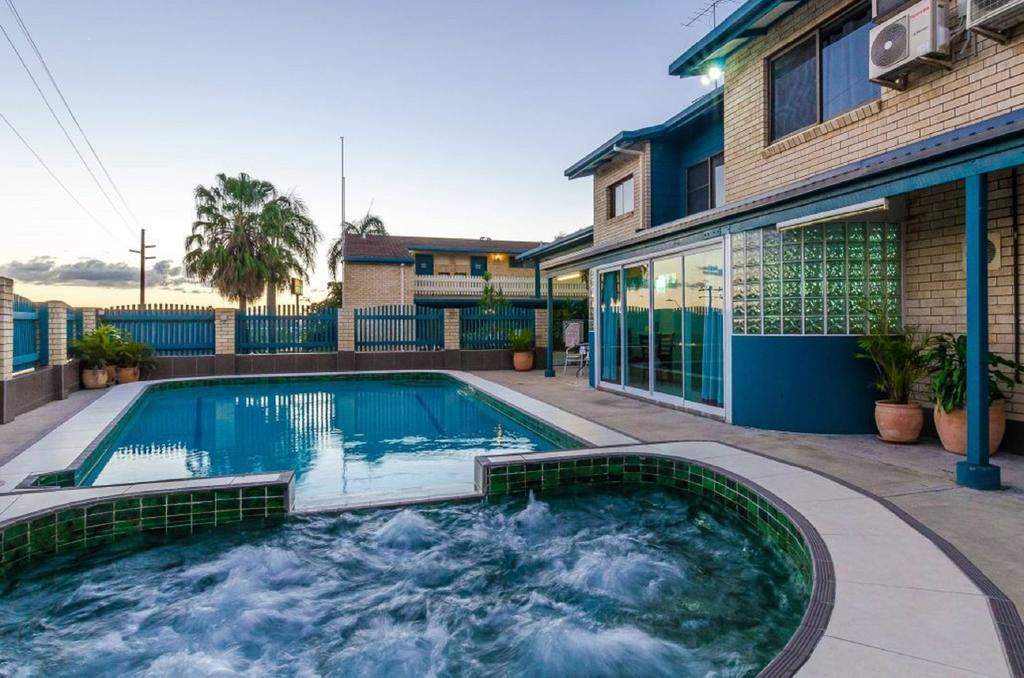 Gladstone Palms Motor Inn Εξωτερικό φωτογραφία