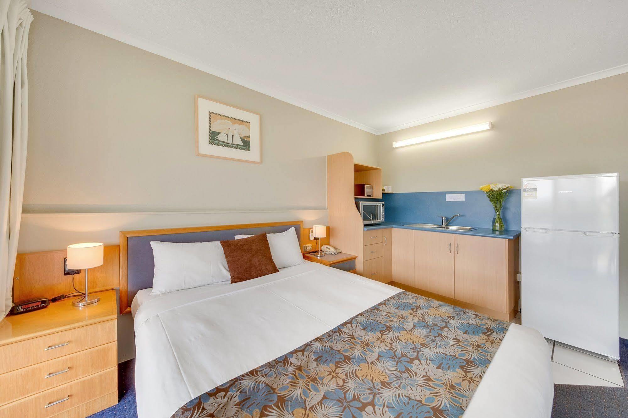 Gladstone Palms Motor Inn Εξωτερικό φωτογραφία