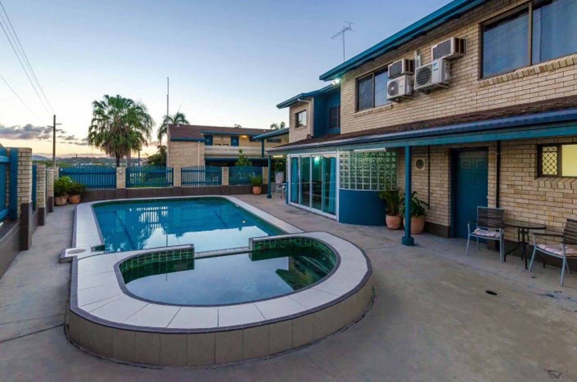 Gladstone Palms Motor Inn Εξωτερικό φωτογραφία