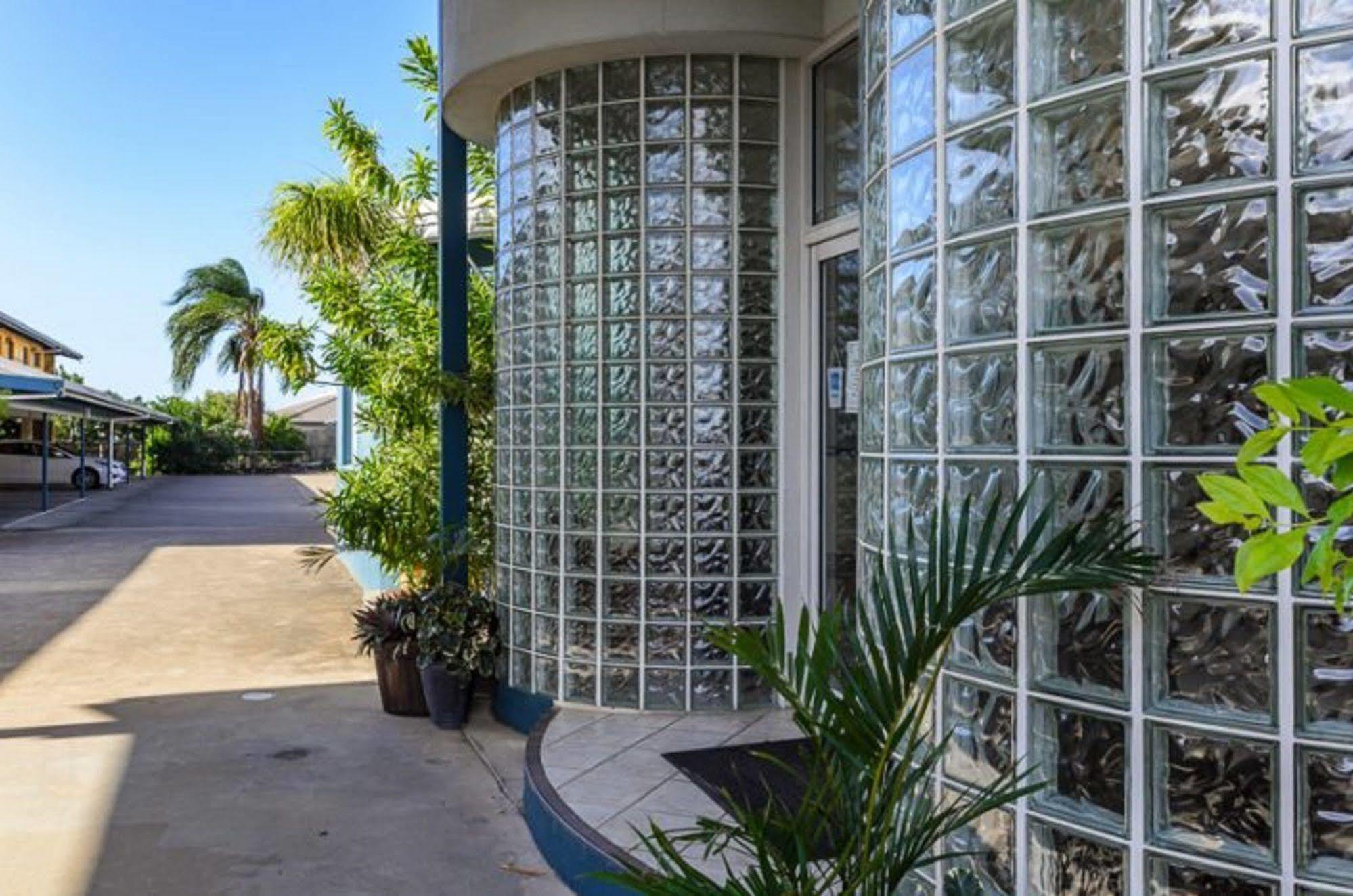 Gladstone Palms Motor Inn Εξωτερικό φωτογραφία